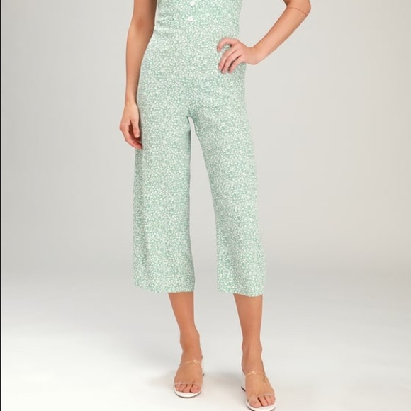 River Seafoam Green Floral Jumpsuit small - Picture 2 of 6